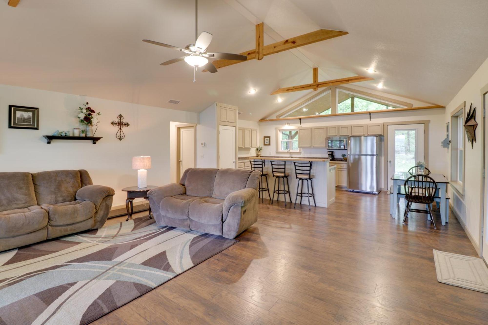 Spacious And Elegant Mountain View Cabin With Deck! Exterior foto