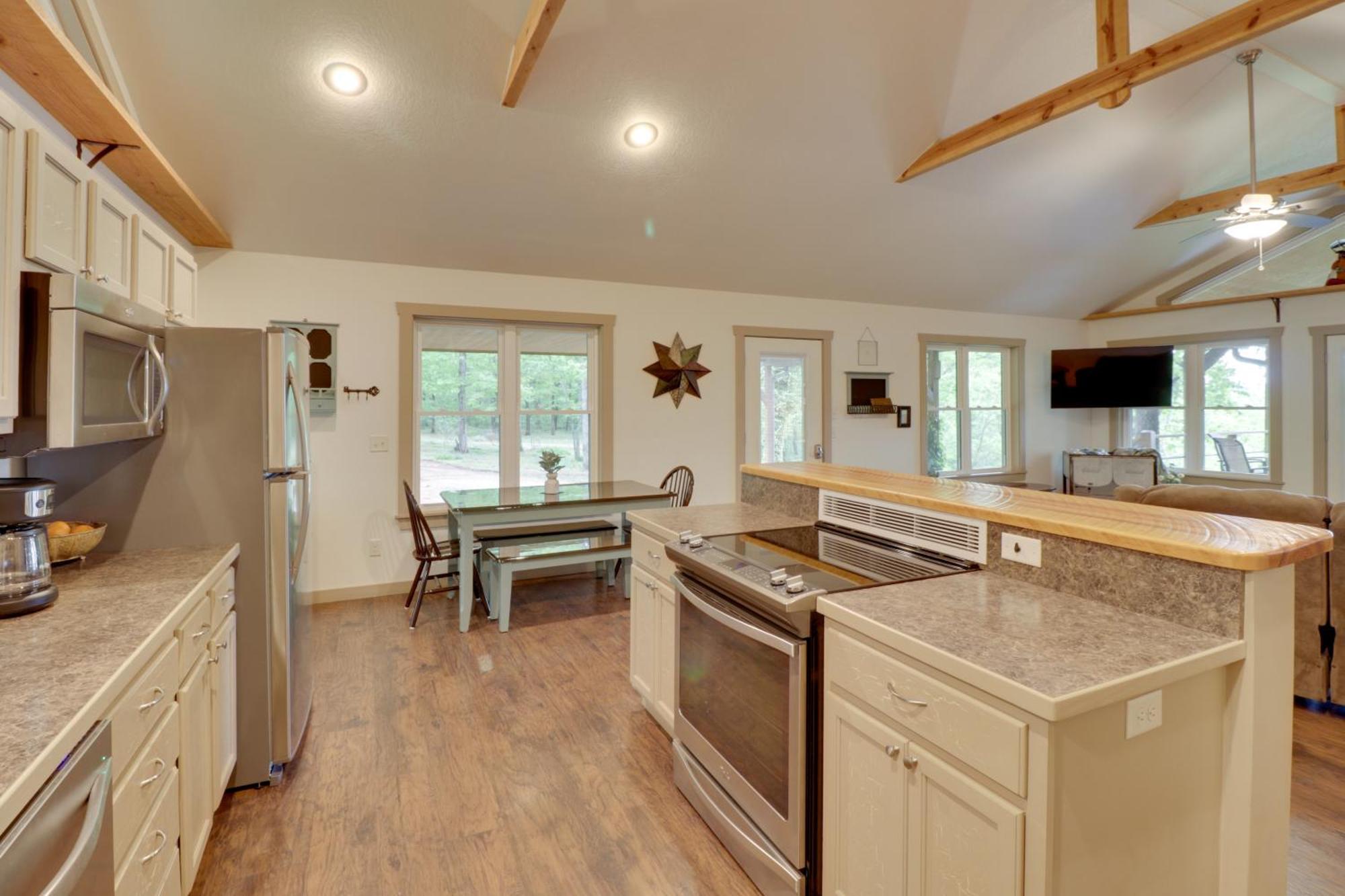 Spacious And Elegant Mountain View Cabin With Deck! Exterior foto